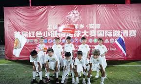 法甲转会费排行榜揭晓 巴黎圣日耳曼再创纪录